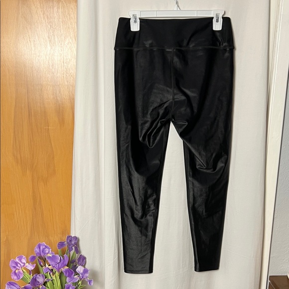 Noli Black Gloss High-Waisted Liquid Legging Size Large - Picture 5 of 8